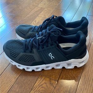 On Cloudswift running shoes